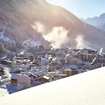 Chalet Madlein